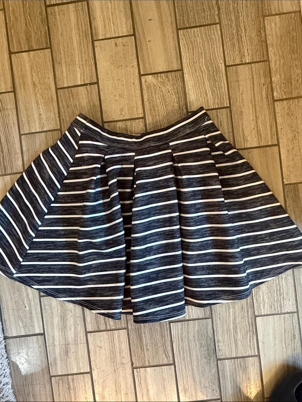 Abercrombie & Fitch Kids Striped Crew skirt - Black & White XS